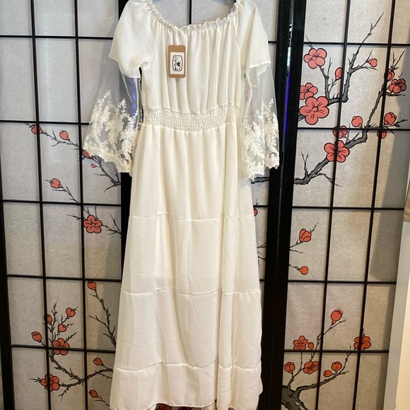 White/ cream beautiful long boho dress - Picture 1 of 1